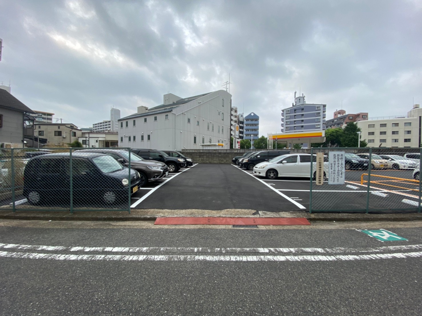 【月極駐車場 神戸市長田区三番町】金澤モータープール