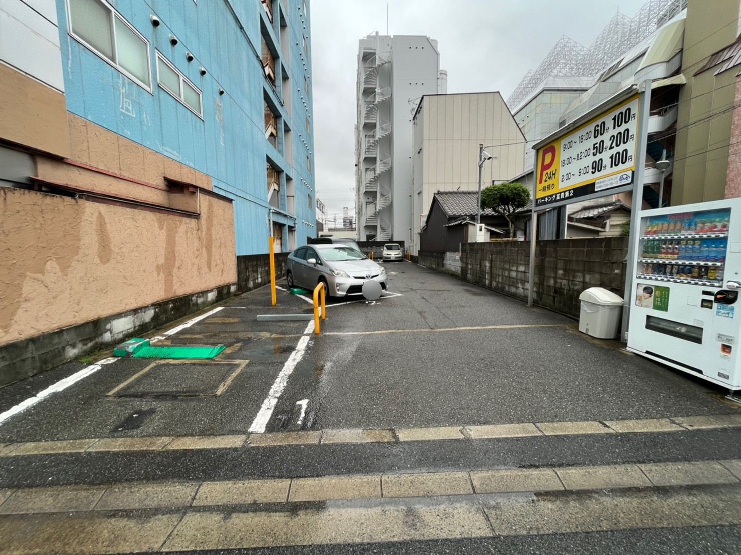 【時間貸し駐車場　姫路市塩町】パーキング冨貴第二