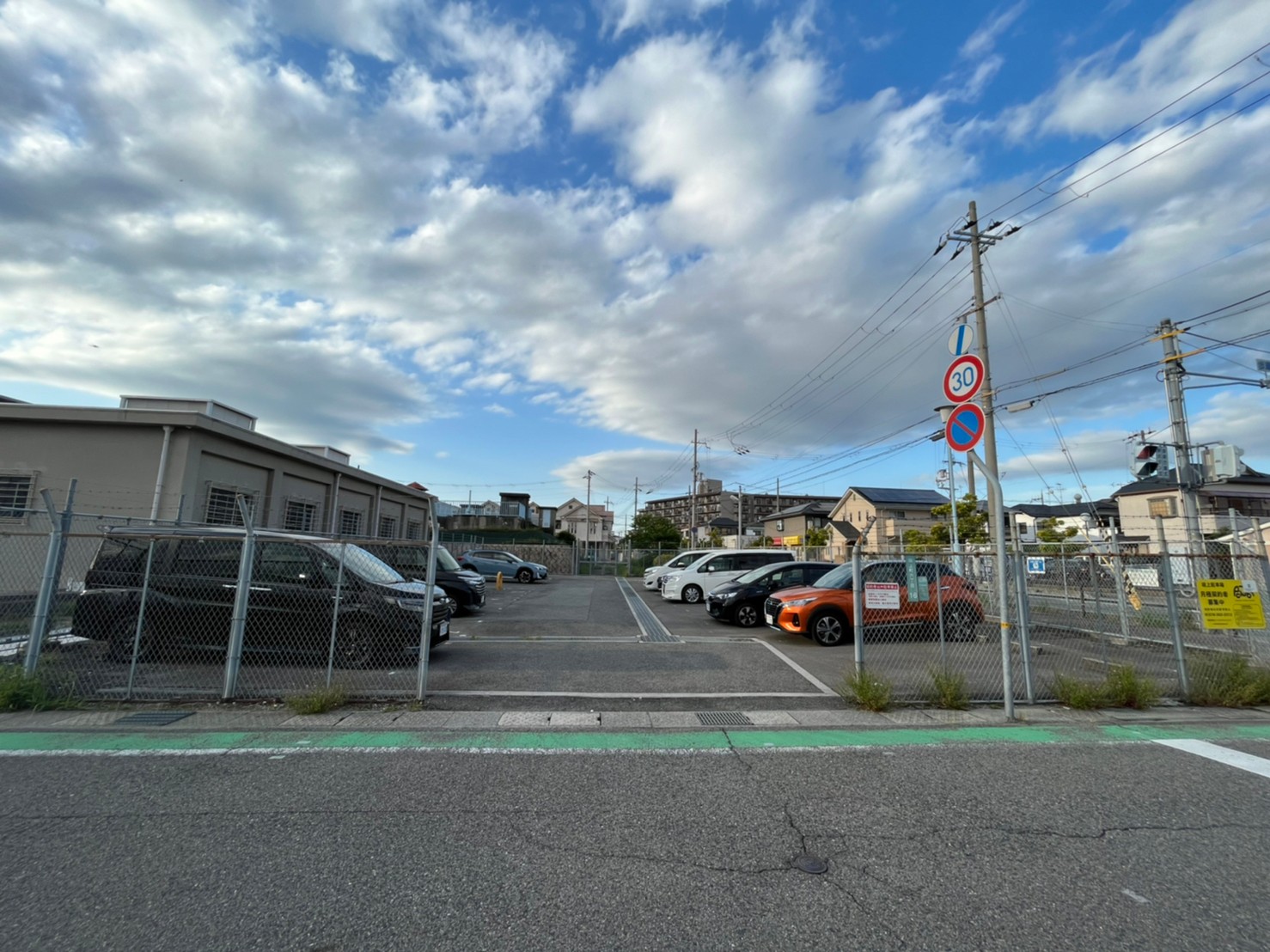 【月極駐車場　西宮市段上町】段上駐車場