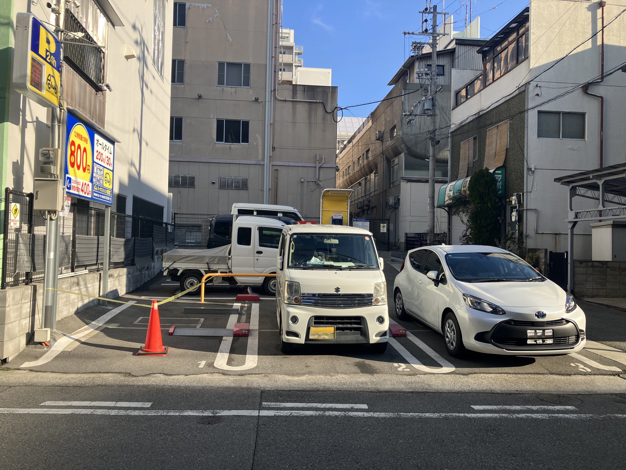 【神戸市兵庫区新開地 時間貸し駐車場】パークマンシンエイ湊町第二