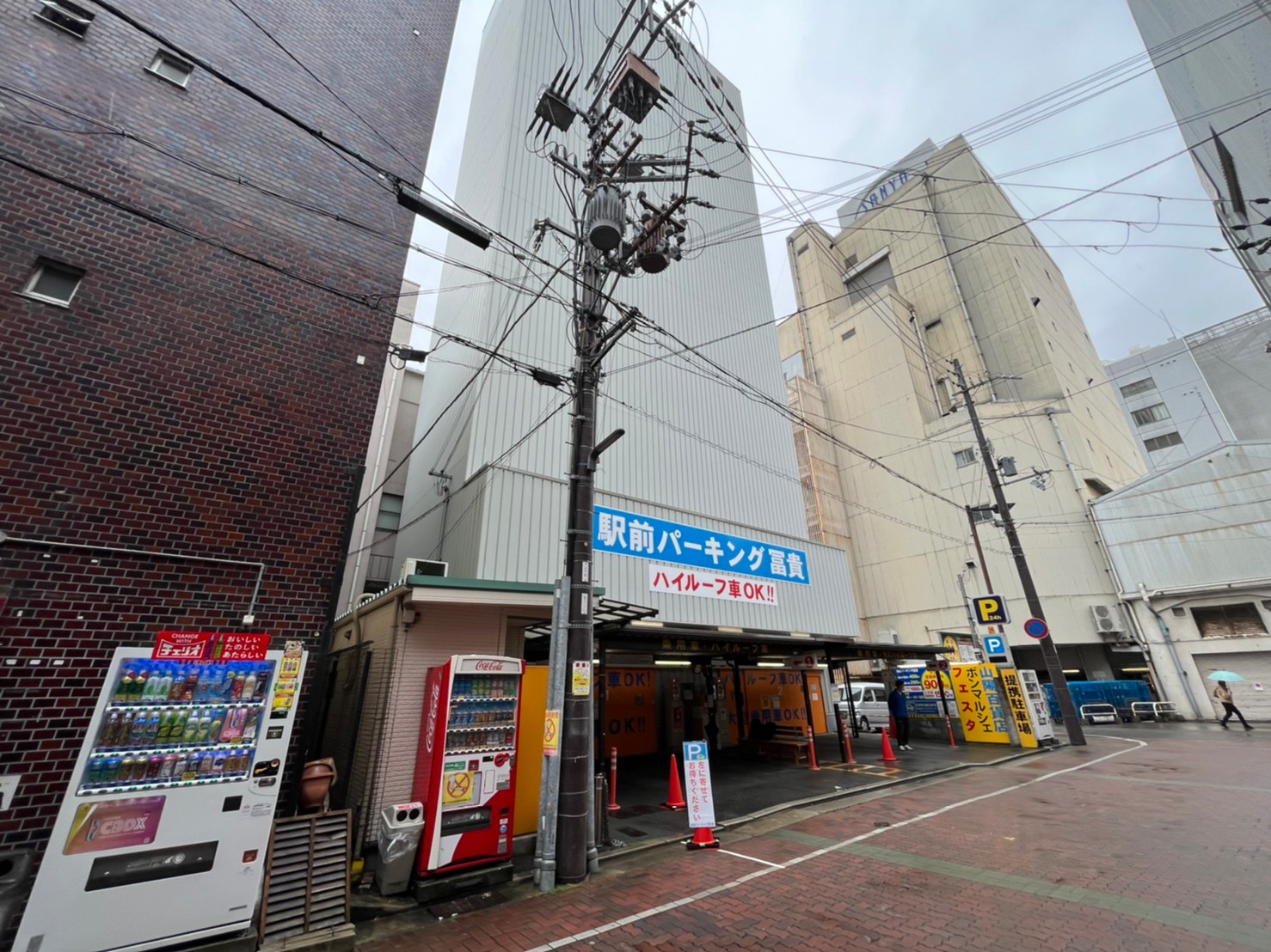 【南町姫路市 時間貸し駐車場】駅前パーキング冨貴