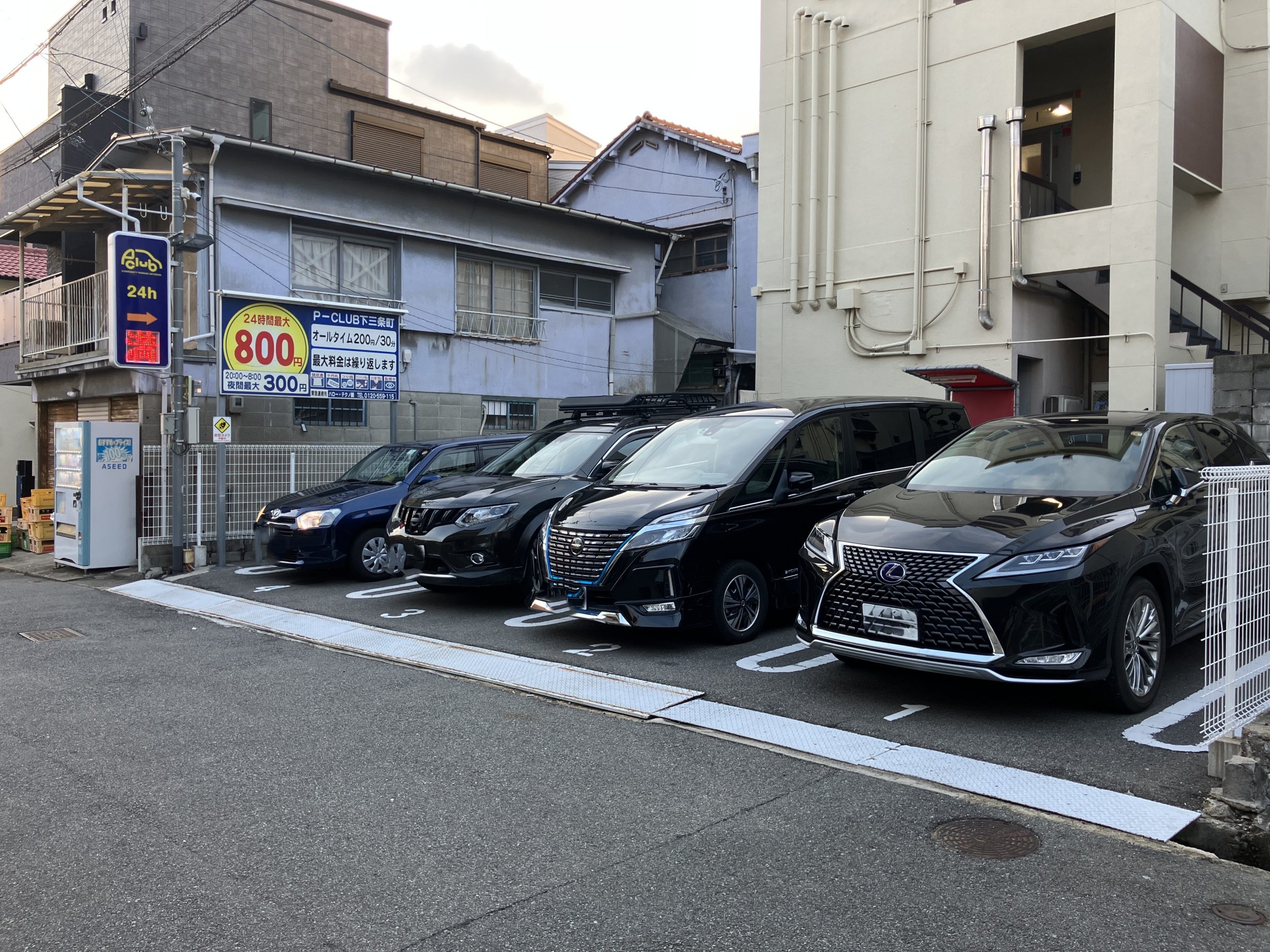 【神戸市兵庫区下三条町 時間貸し駐車場】P-CLUB下三条町