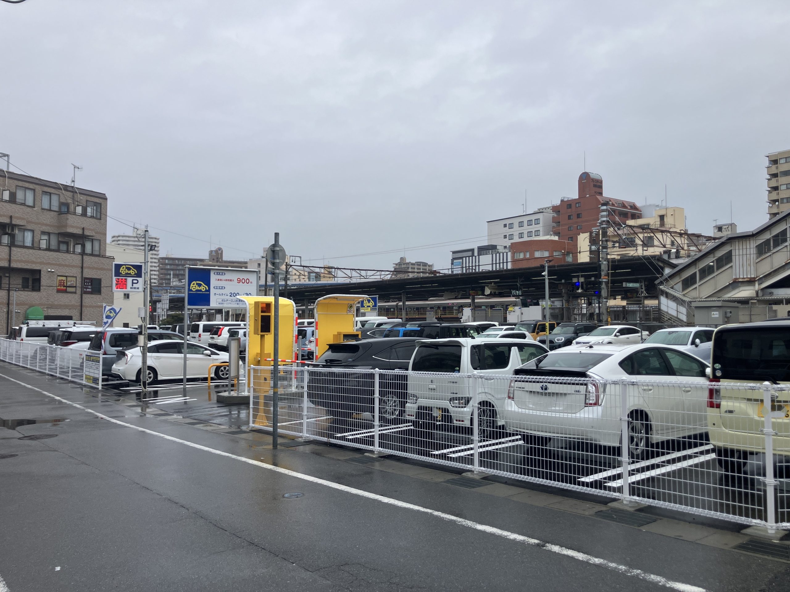 【時間貸し駐車場　明石市西明石南町】P-CLUB西明石駅前