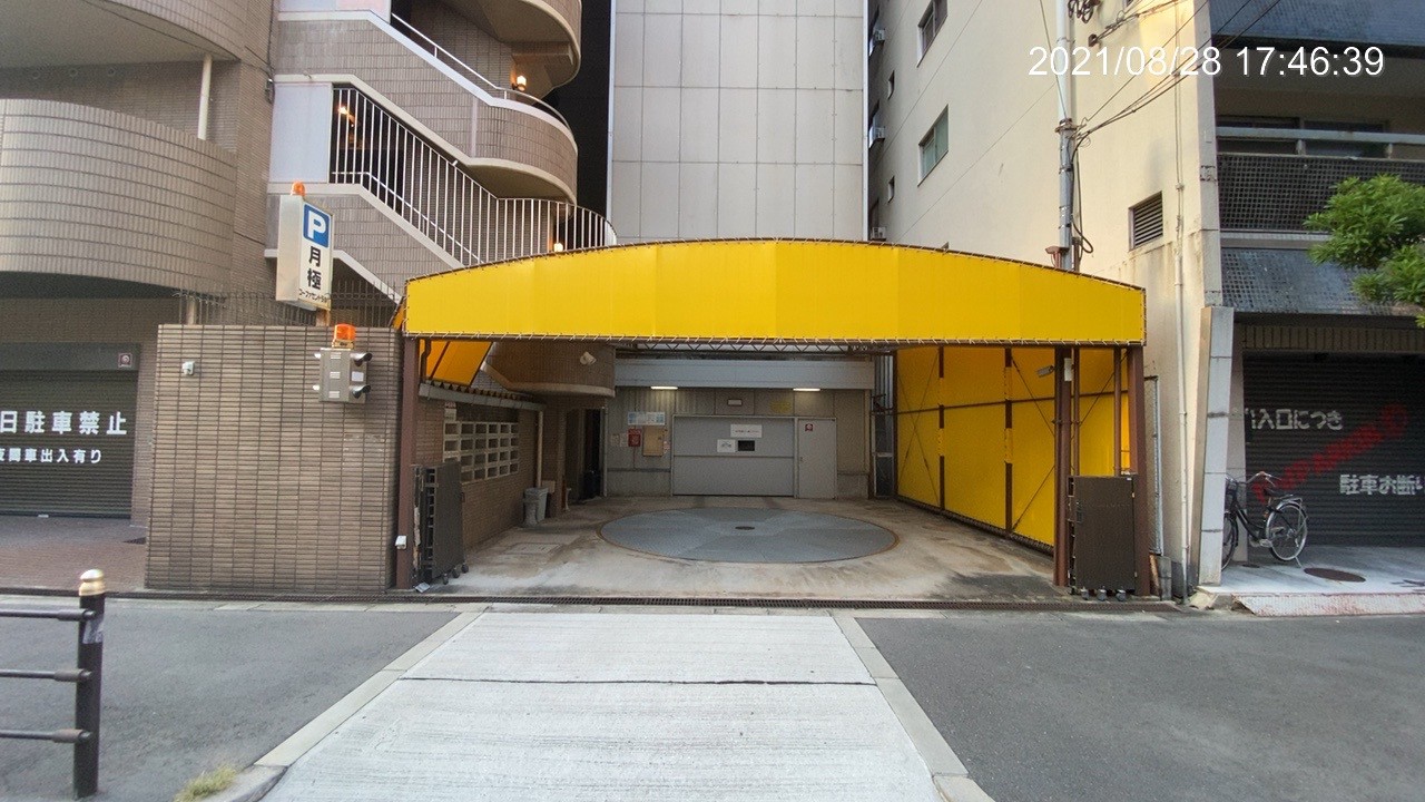 【月極駐車場 大阪市中央区十二軒町】コーファセントラル駐車場